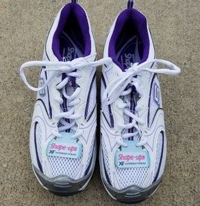 SKETCHERS Shape-Ups Size 8.5
